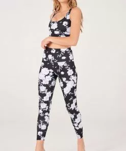 Onzie High Rise Legging Dark Romance